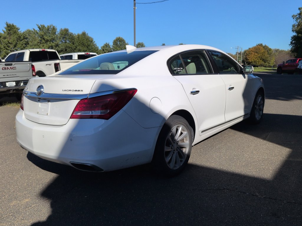 Used 2016 Buick LaCrosse Leather w/ Experience Buick Package FWD image 7