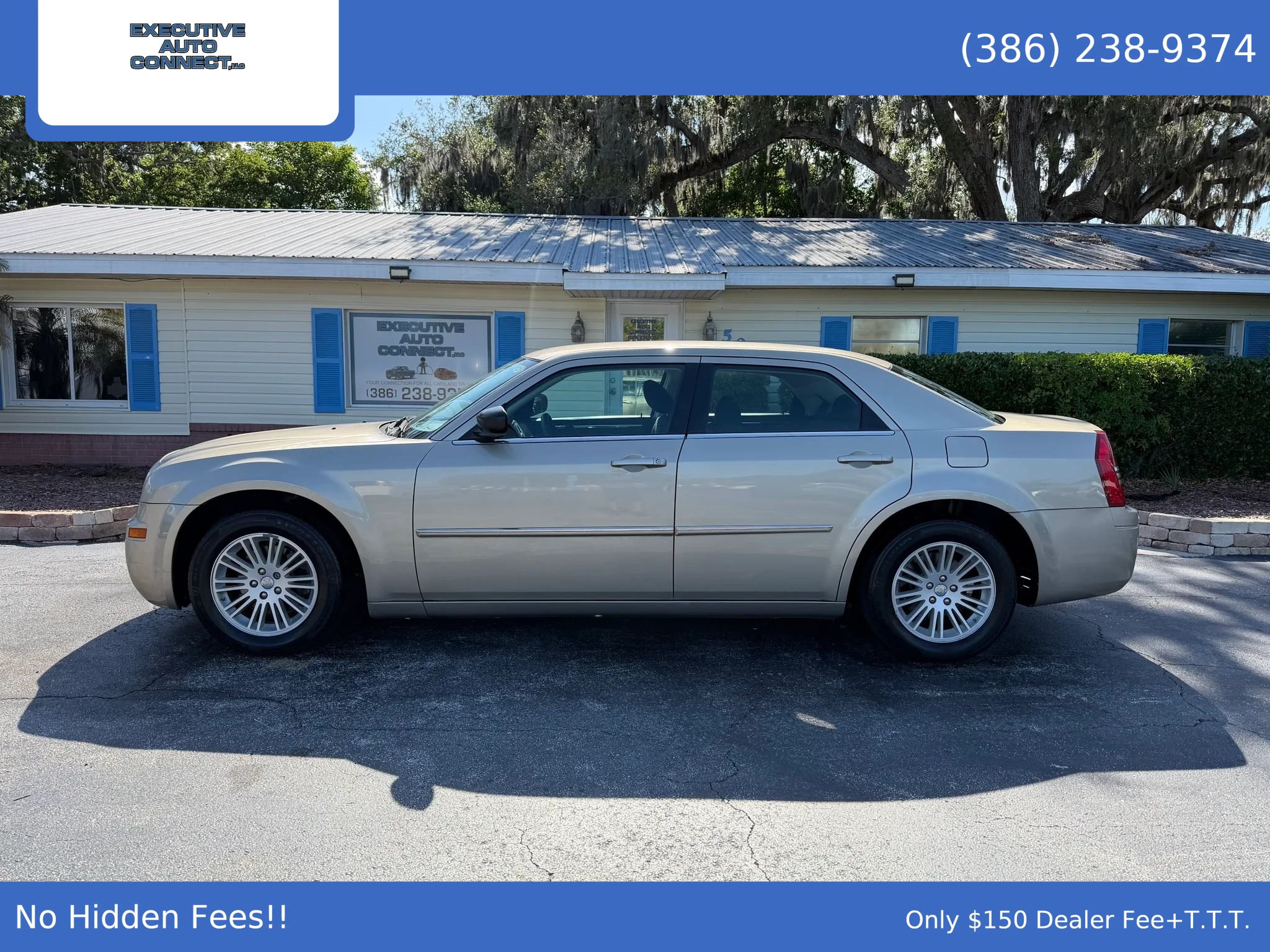 Used 2009 Chrysler 300 LX RWD image 8