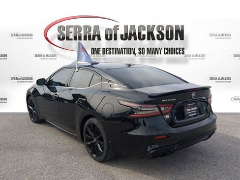 Used 2022 Nissan Maxima SR w/ Sport Mat Group image 6