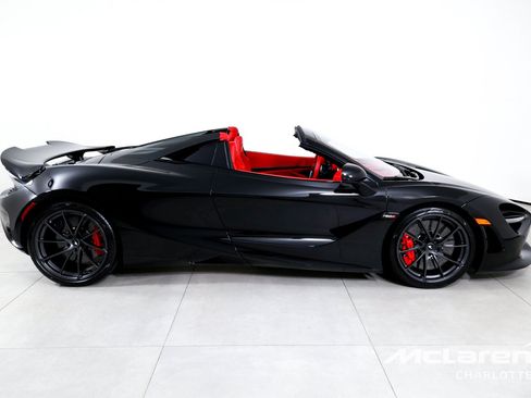 New 2026 McLaren 750S Spider RWD image 11