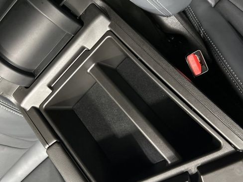 Used 2023 Buick Enclave Essence w/ Sport Touring Edition image 24