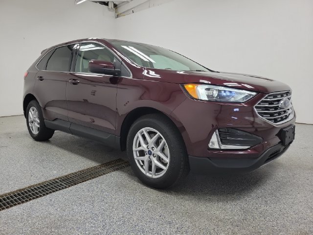 Used 2022 Ford Edge SEL w/ Convenience Package AWD/4WD image 2
