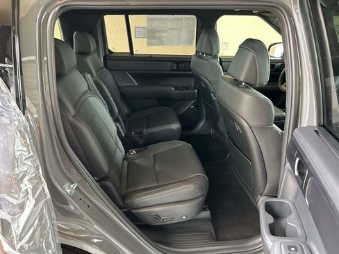 New 2026 Hyundai Santa Fe Calligraphy AWD/4WD image 32