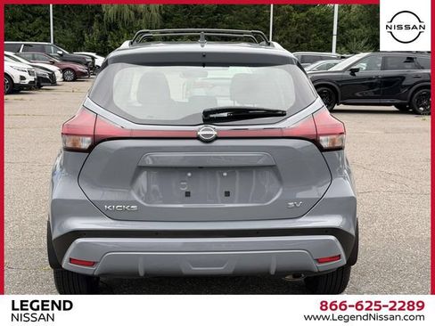 Certified 2024 Nissan Kicks SV w/ Interior Electronics Package FWD image 5