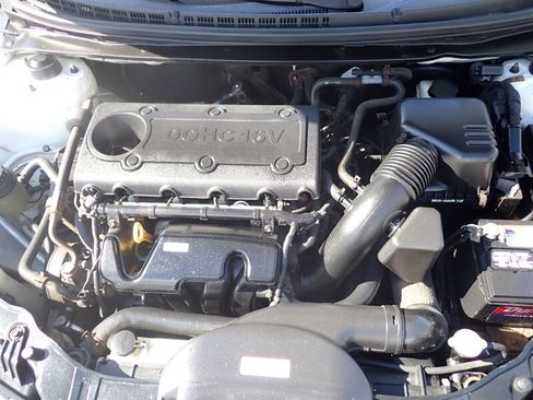 Used 2011 Kia Forte EX w/ Premium Pkg FWD image 18
