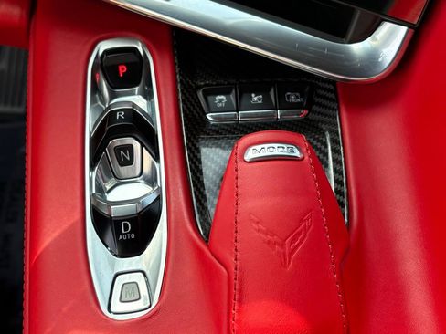 Used 2021 Chevrolet Corvette Stingray Premium Conv w/ Z51 Performance Package RWD image 22