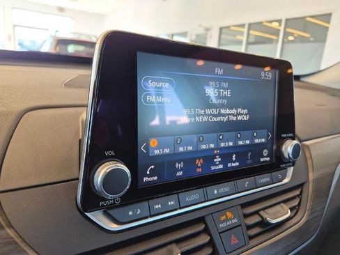 Certified 2025 Nissan Altima 2.5 SV AWD/4WD image 21
