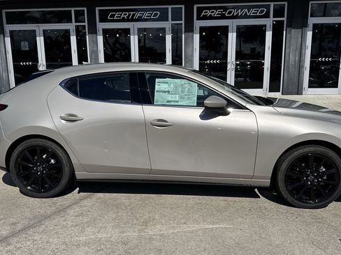 New 2026 MAZDA MAZDA3 2.5 S Hatchback w/ Premium Pkg FWD image 4
