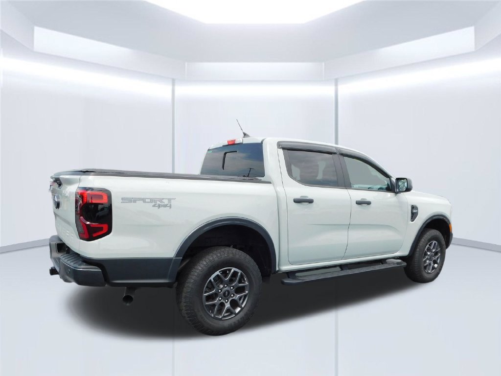 Used 2024 Ford Ranger XLT w/ Equipment Group 301A High AWD/4WD image 3