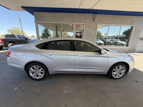 Used 2018 Chevrolet Impala LT FWD image 9
