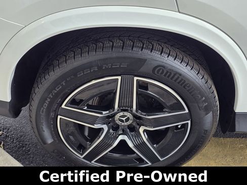 Used 2025 Mercedes-Benz GLC 350e 4MATIC image 13