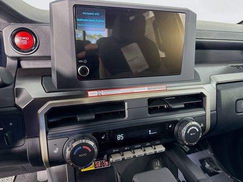 New 2025 Toyota Tacoma TRD Off-Road image 18