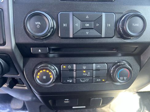 Used 2017 Ford F150 XLT w/ Equipment Group 301A Mid image 17