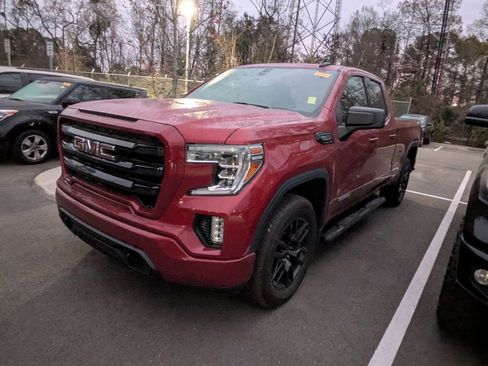 Used 2020 GMC Sierra 1500 Elevation w/ Elevation Value Package image 3