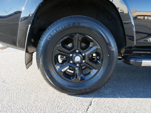 Used 2016 Toyota 4Runner SR5 image 12