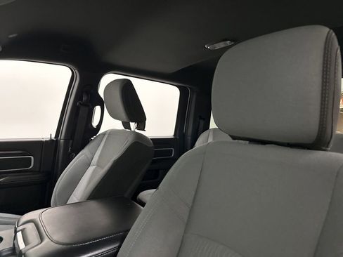Used 2024 RAM 2500 Big Horn AWD/4WD image 31