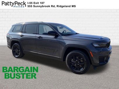 Used 2024 Jeep Grand Cherokee L Laredo