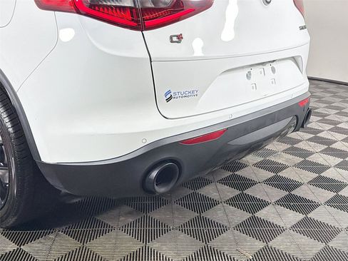 Used 2019 Alfa Romeo Stelvio AWD w/ Nero Edizione image 38