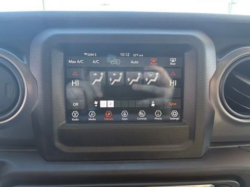 Used 2023 Jeep Wrangler Sport S image 16