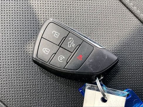 Used 2023 GMC Sierra 1500 SLT image 35