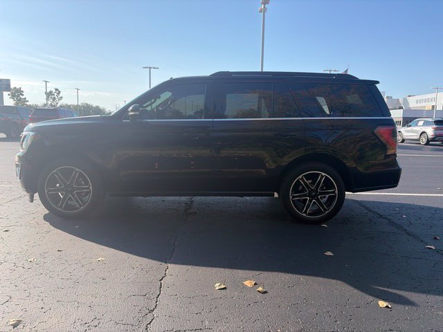 Used 2019 Ford Expedition Limited w/ Equipment Group 303A AWD/4WD image 1
