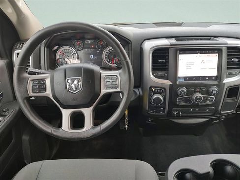 Certified 2022 RAM 1500 Classic SLT w/ Electronics Group image 13