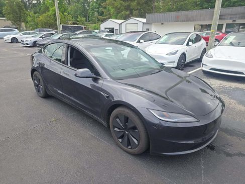 Used 2025 Tesla Model 3 Long Range AWD/4WD image 2