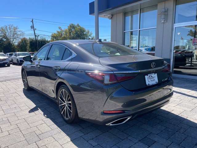 Used 2023 Lexus ES 350 w/ Premium Package FWD image 4