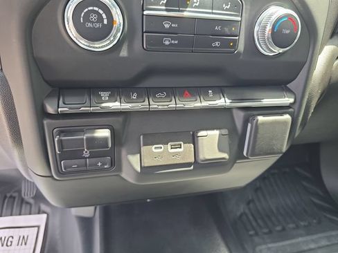 Certified 2024 GMC Sierra 3500 Pro w/ Convenience Package AWD/4WD image 21