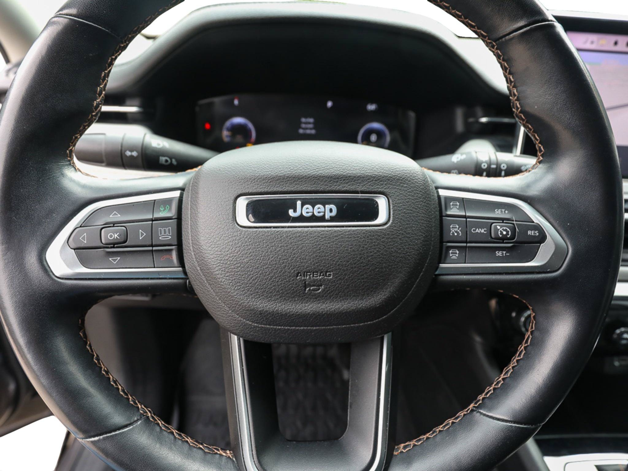 Used 2022 Jeep Compass Limited w/ Elite Group AWD/4WD image 15