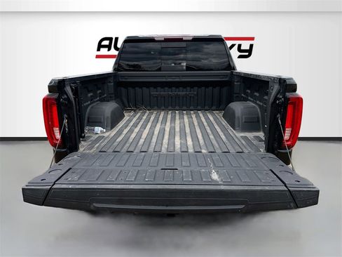 Used 2022 GMC Sierra 1500 Denali image 27