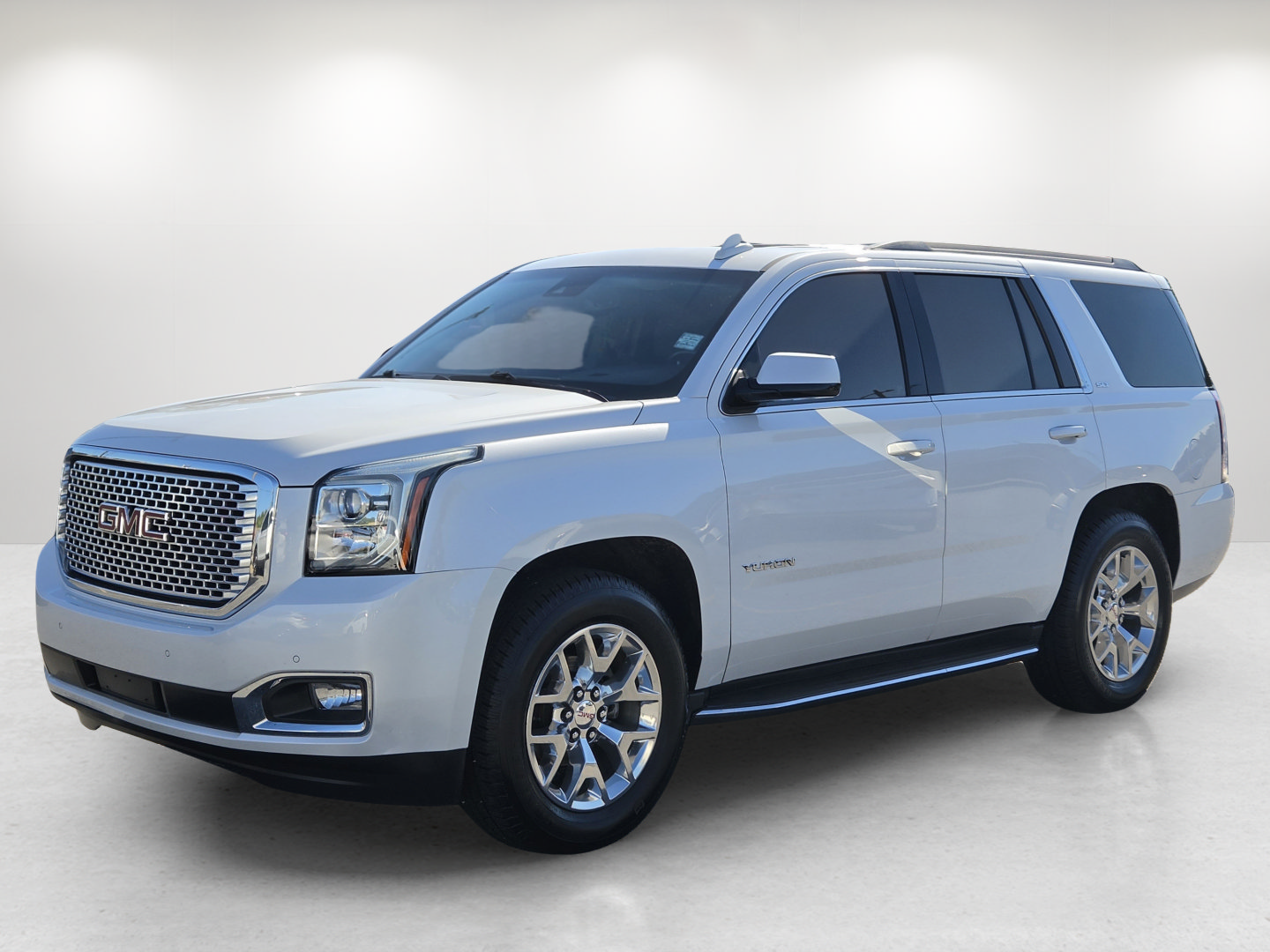 Used 2016 GMC Yukon SLT w/ Open Road Package RWD image 1