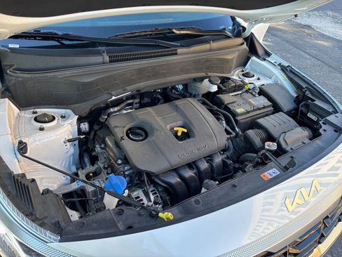 Used 2025 Kia Seltos S image 26