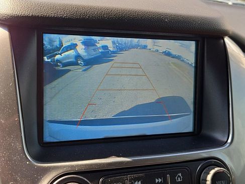 Used 2019 Chevrolet Suburban Premier w/ Premier Plus Edition image 33