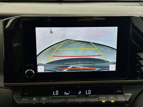 Used 2025 Toyota Camry LE FWD image 22