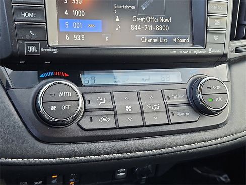 Used 2017 Toyota RAV4 Limited image 20