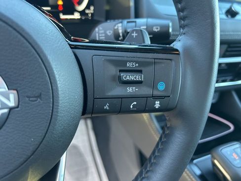 Used 2024 Nissan Rogue Platinum w/ Platinum Premium Package image 26