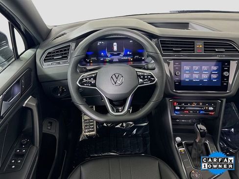 Certified 2024 Volkswagen Tiguan SE R-Line image 34