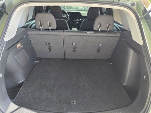 Used 2025 Chevrolet TrailBlazer LT w/ LT Cold Weather Package image 11