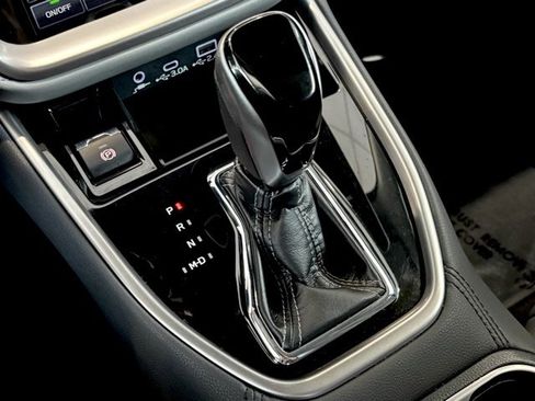 Used 2023 Subaru Legacy Limited image 28