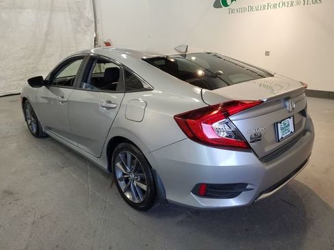 Used 2019 Honda Civic EX image 4