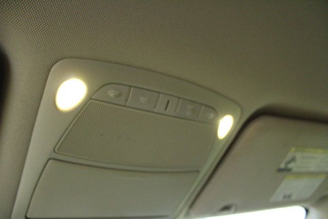Used 2015 Nissan Rogue S FWD image 21