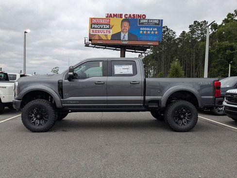 New 2026 Ford F250 Lariat w/ Black Appearance Package AWD/4WD image 6