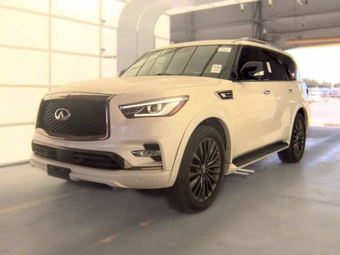 Certified 2024 INFINITI QX80 Sensory AWD/4WD image 1