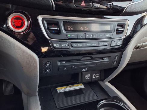Used 2019 Honda Pilot Elite image 20