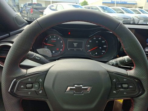 New 2026 Chevrolet Trax RS FWD image 9