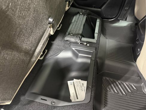 Used 2025 Ford Ranger XLT w/ FX4 Off-Road Package image 48