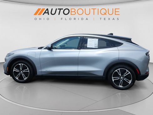 Used 2021 Ford Mustang Mach-E Select w/ Comfort/Appearance Package RWD image 2
