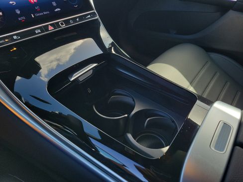 Certified 2026 Mercedes-Benz GLC 300 image 21