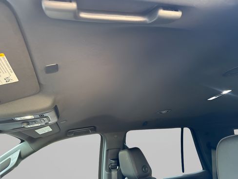 Used 2023 Chevrolet Tahoe RST AWD/4WD image 28